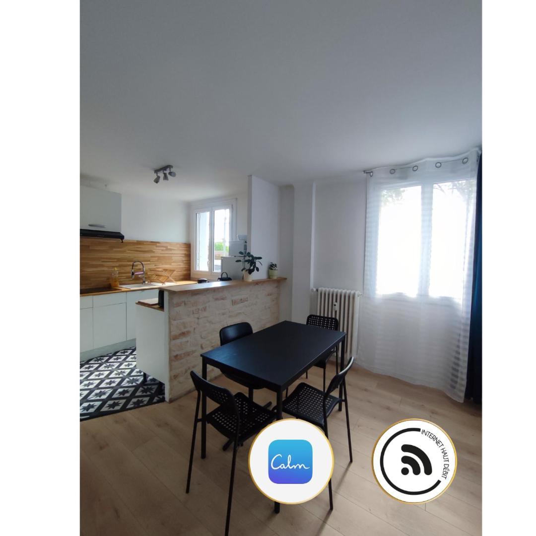 Chambre Dans Appartement Les Grands Noels Saint-Sébastien-sur-Loire Kültér fotó